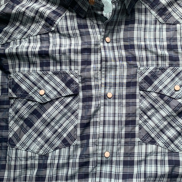 Duluth Trading Co. Western long sleeves - Picture 2 of 5